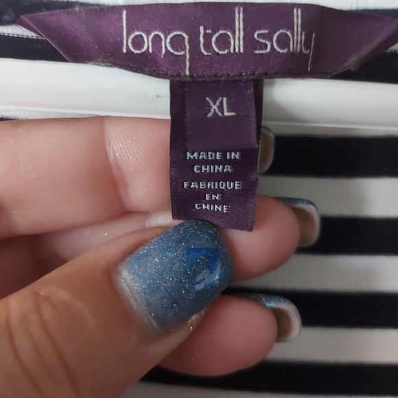 Dress -Plus Size- Casual - Picture 3 of 7